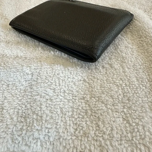 Prada Saffiano Black Leather Wallet Billfold - Picture 5 of 10